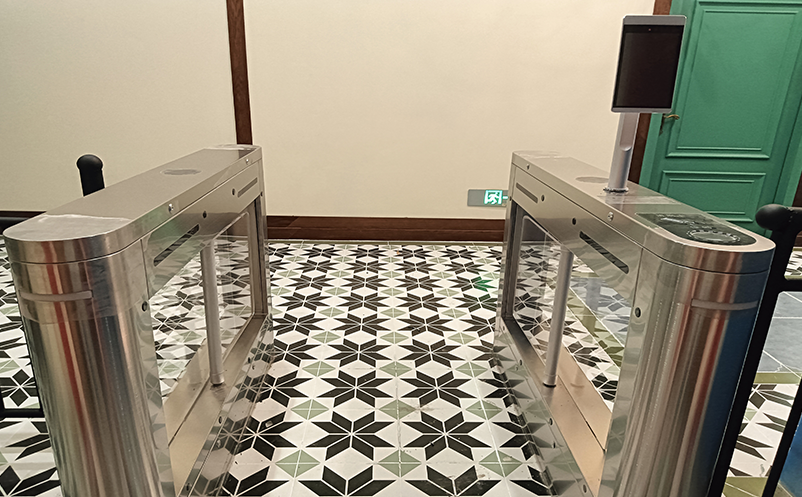 检票速度慢,游客体验差?移动检票系统助力景区流量翻倍