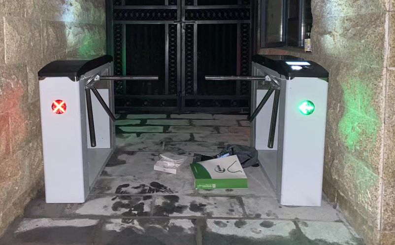 景区闸机票务系统:支持远程管理,景区多闸机统一控