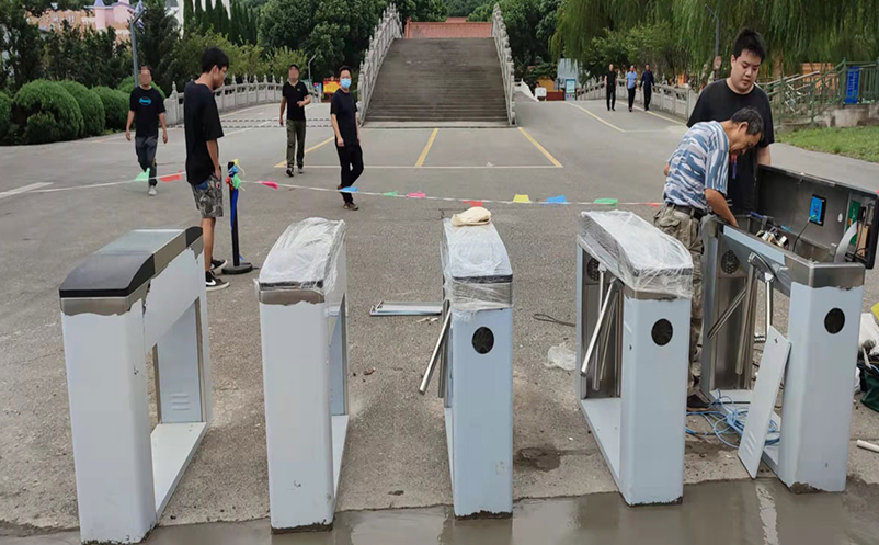 票务系统数据分析：洞察游客行为，优化景区运营