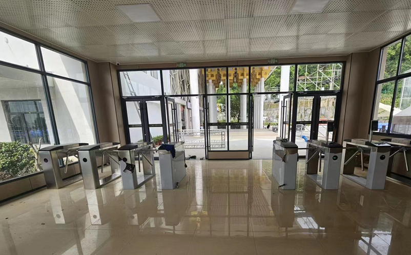 易景通票务管理系统:一站式支持景区、剧院、旅行社售检票